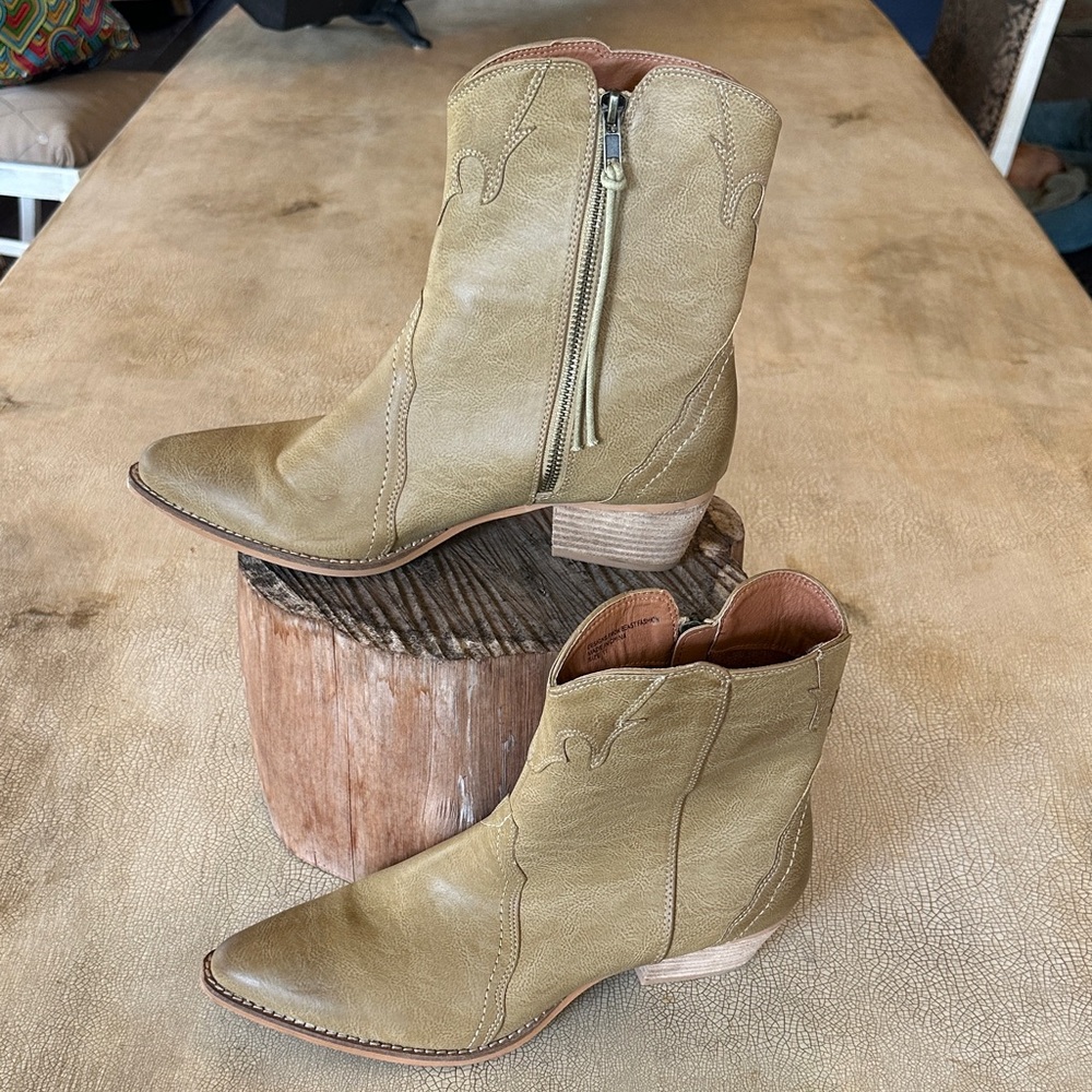 BEAST FASHION Olive Ankle Boots